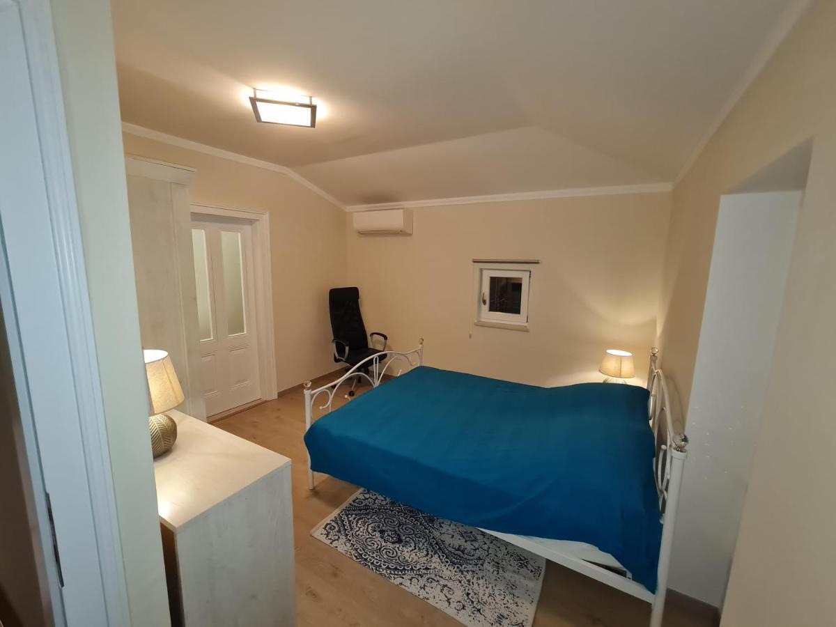 Villa Jure - Apartment Vlasta Lovran Eksteriør bilde